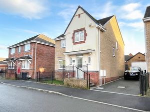 Photo 33- click for photo gallery